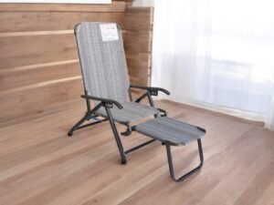 Ghế gấp gọn tại quận 2 dễ dàng sử dụng tiết kiệm diện tích