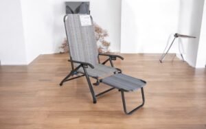 Ghế gấp gọn tại quận 2 tiết kiệm không gian tối đa