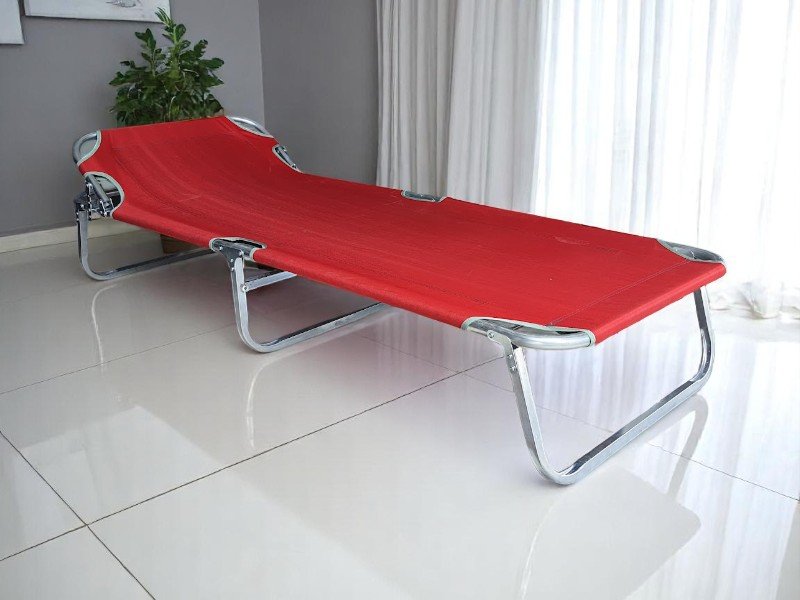 Ghế bố xếp chống lưng thoải mái dùng cho phòng khách