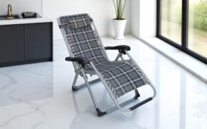 Hướng dẫn vệ sinh ghế xếp hiệu quả