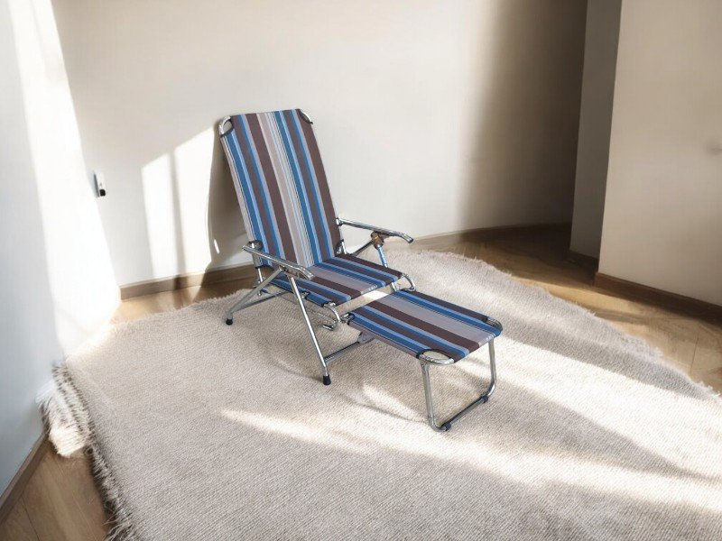 Bước khử mùi vải mới trên ghế bố