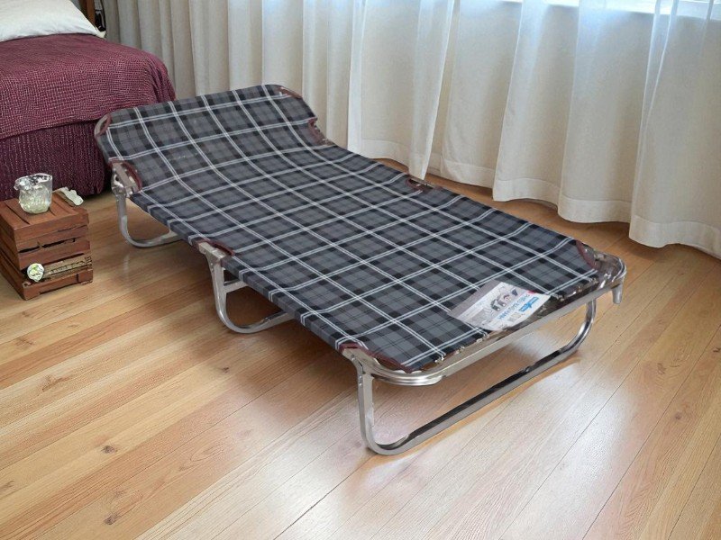Cách bảo vệ ghế bố khỏi ánh nắng