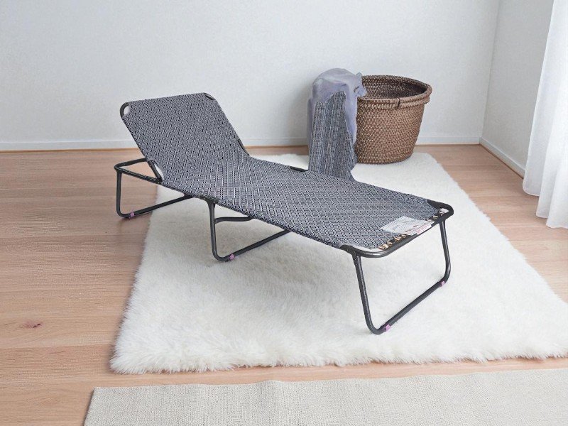 Cách phục hồi ghế bố cũ