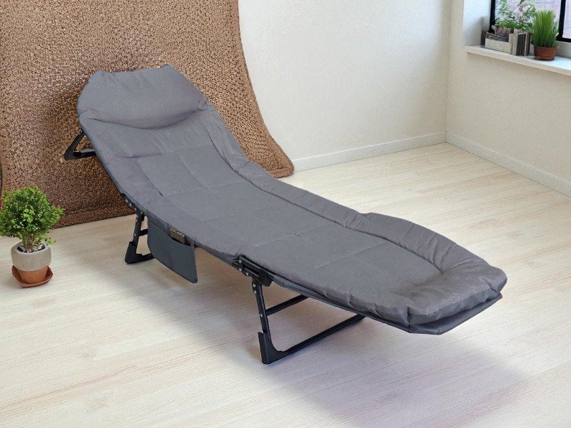 Mẹo xử lý vết nước trên ghế bố