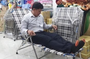 Cách Giữ Màu Vải Ghế Bố Bền Lâu