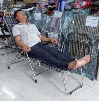 Giường ghế bố giá bao nhiêu tiền